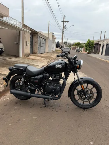 Meteor Fireball Black 350 - 2026 - Royal Enfield