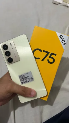 Realme c75