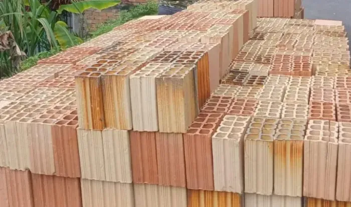 Tijolo de 8 Furos - Direto da Fábrica