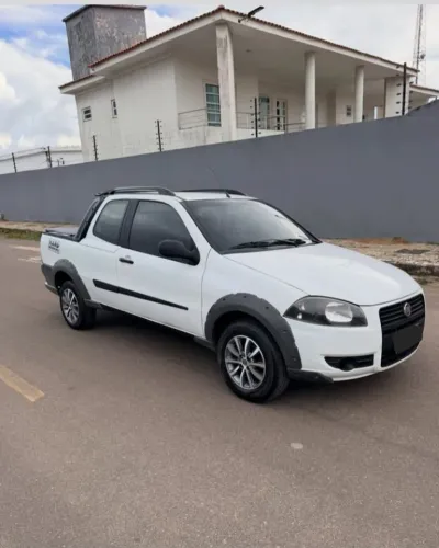 Fiat Strada Working 1.4 MPI Fire Flex 8V CD 2013