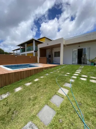 Casa à Venda no Condomínio Arembepe Aquaville Financiável!