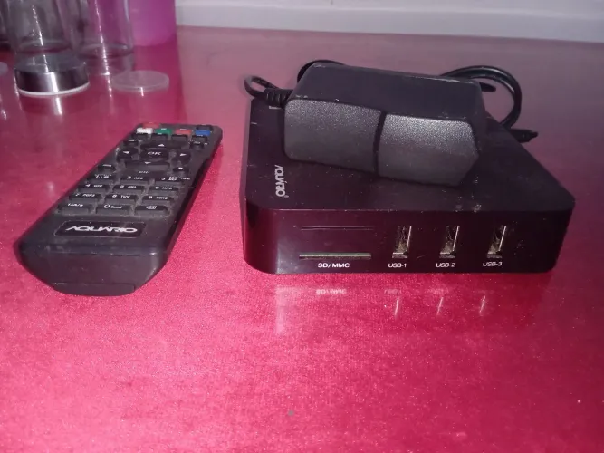 Aparelho transforma tv em smart