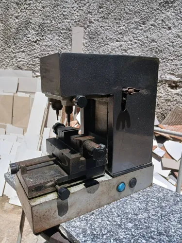 Máquina copiadora de chave 