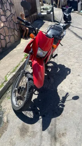 Vendo moto bros 