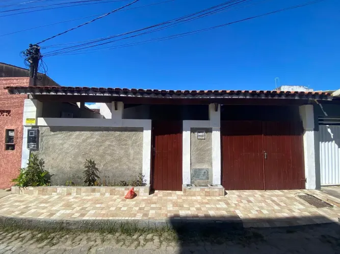 VENDO LINDA CASA NA ZONA SUL
