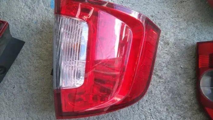 Lanterna Traseira Esquerda Ford Edge