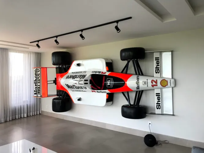 Mclaren MP4/4 Fornula 1 escala 1/1