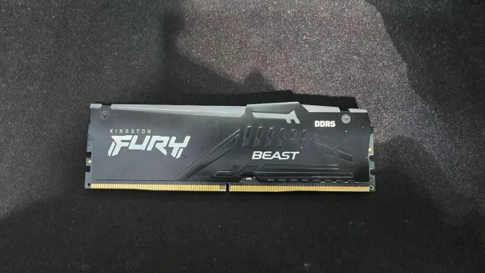 Memória RAM Fury RGB DDR5 5600 Mhz CL40 