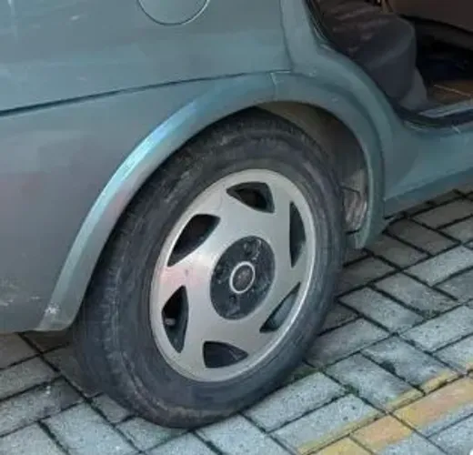 Vendo roda Monza liga leve 