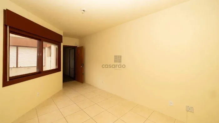 Apartamento de 2 quartos para alugar no Centro de Pelotas, em frente à UCPEL