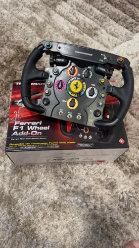 Vendo Volante Thrustmaster Ferrari F1 Wheel Add-On