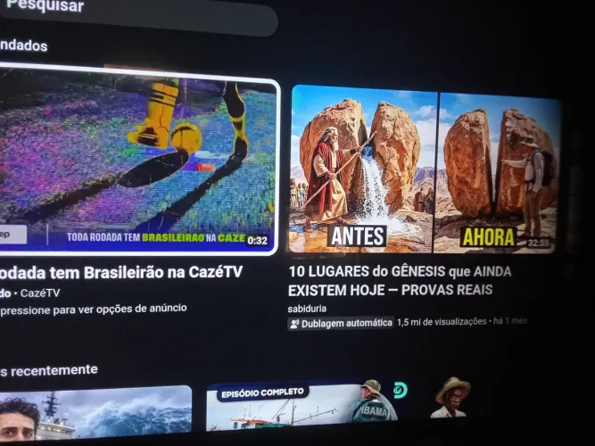 Vende-se uma TV LG 32 polegadas smart tudo funcionando tenho controle só não tenho o pé