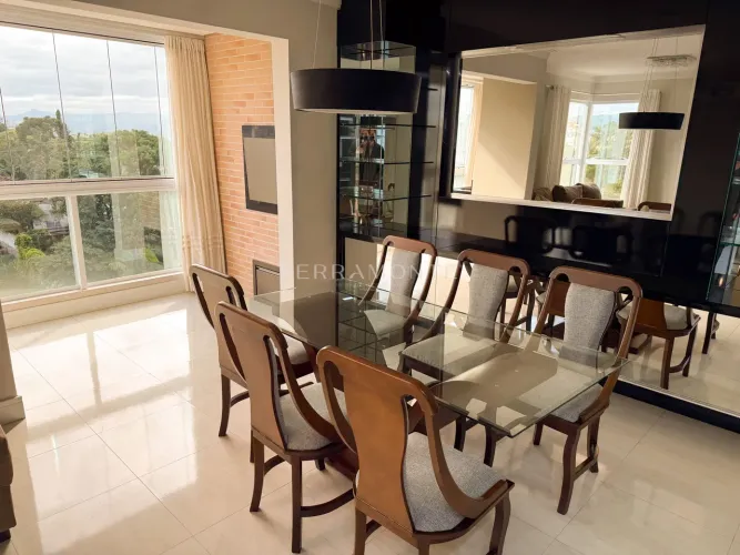 105m² com closet, churrasqueira e 2 vagas de garagem