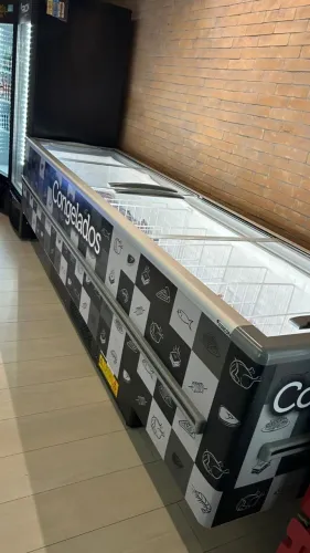 Ilha para Congelados Fricon 3,03 Metros 820L 220V