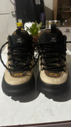 Oakley nail boot