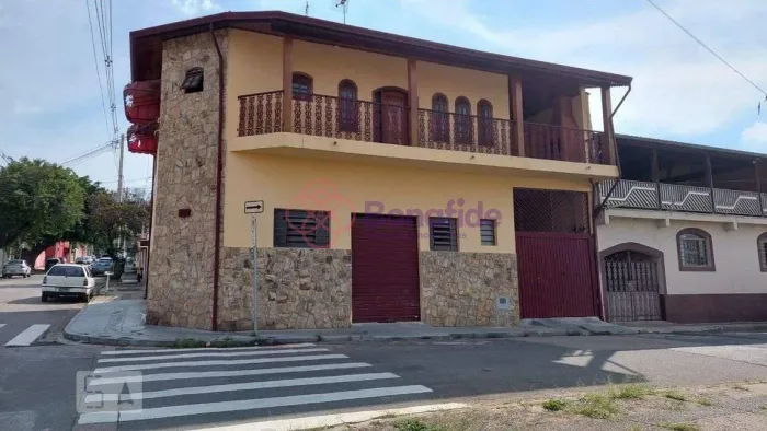 Casa para LOCAÇÃO, localizada no bairro VILA JUNDIAINÓPOLIS, na cidade de JUNDIAÍ.