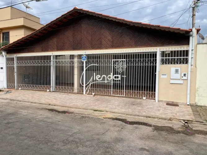 Casa à venda no Setor Coimbra