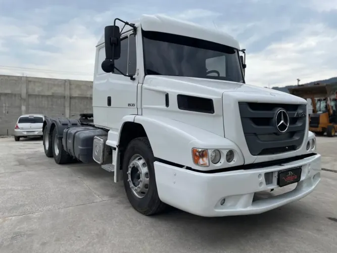Mercedes-benz Atron 2019