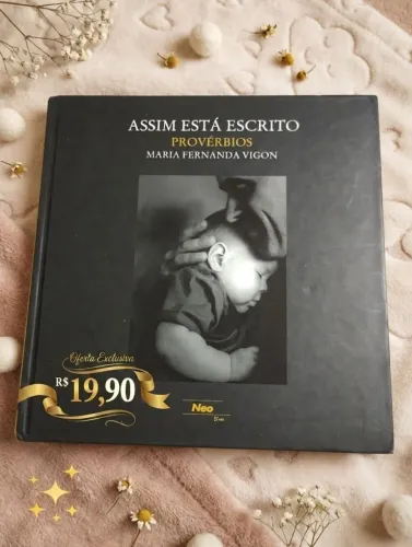 Livro provérbios em Capa Dura