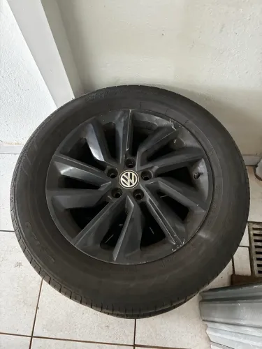 Rodas T Cross comfortline com pneus 