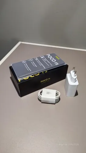 XIAOMI POCO F5
