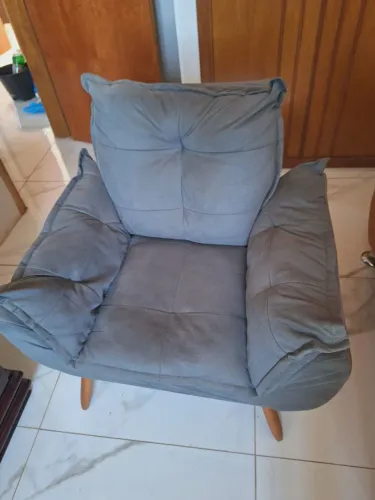 Vendo 3 móveis em perfeito estado de conservação por mil reais tudo!