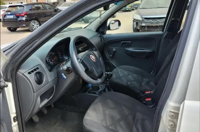Fiat Palio 1.0 Economy Fire Flex 8V 4P 2010