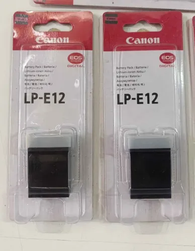 Lote com 2 baterias Canon LP-E12 