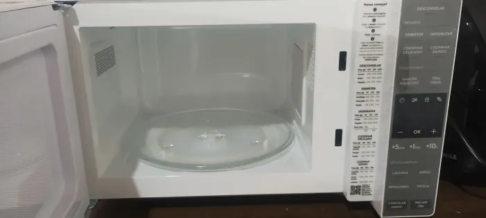 Microondas 23L
