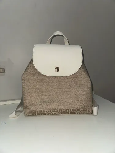 Mochila tommy 