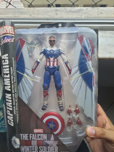 Marvel Select - Capitão América - Sam Wilson