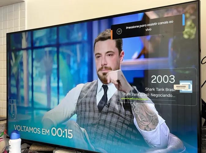 Vendo TV smart samsung 43? UHD 4k processador Crystal 4k tela sem limites