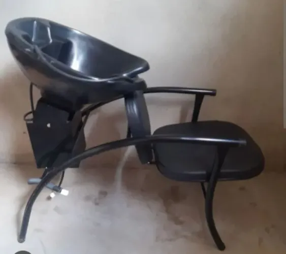 Vende se esse lavatório *36