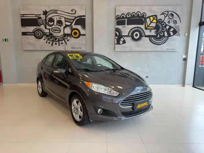 Ford Fiesta Sedan SEL 1.6 16V Flex Mec. 2017
