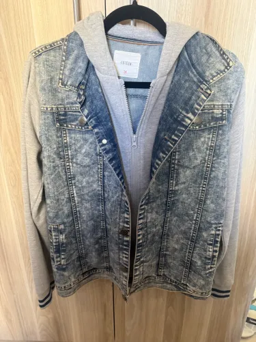 Jaqueta Jeans com Capuz em Moletom - Tam. 14