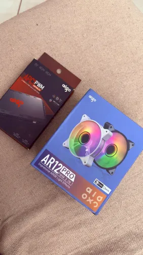 Kit 3 Fans Aigo AR12 PRO ARGB + Controladora APC1 PWM Gamer