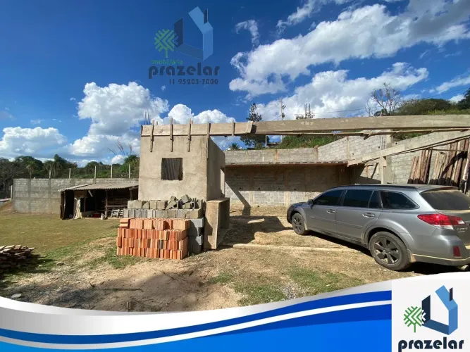 *** Projeto em construção com 02 suítes em condomínio em Mairinque ***