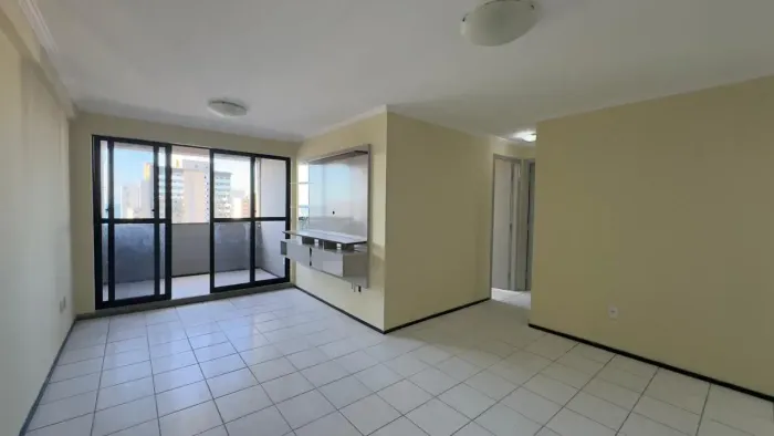 Apartamento para alugar com vista para o mar no Meireles