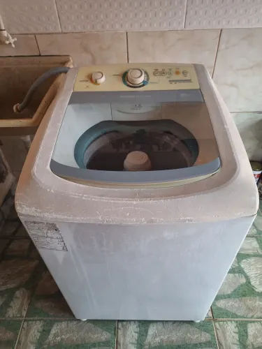 Máquina de lavar roupas 