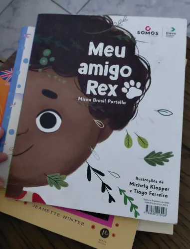 Livro 2 em 1 "Meu amigo Neko" e "Meu amigo Rex ",