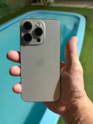 iPhone 15 pro 128gb titânio natural