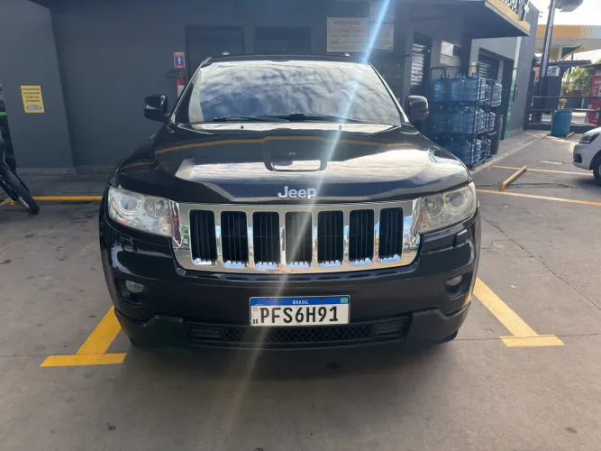 Jeep Grand Cherokee Laredo 3.6 4X4 V6 Aut. 2012