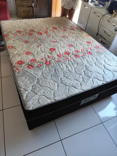 Cama box de casal