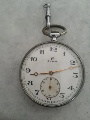 Relógio de bolso antigo cyma