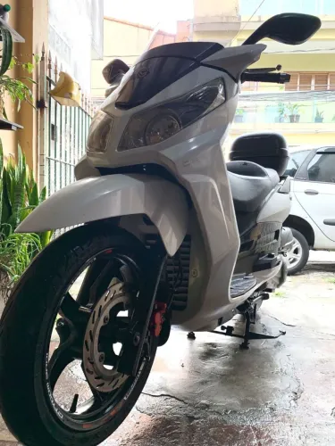 Moto em dia,em meu nome 3 anos,moto revisada