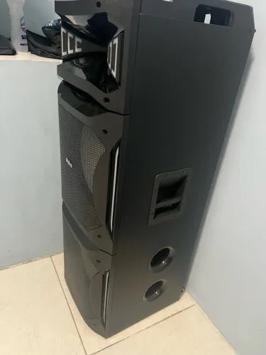 Vendo som novo