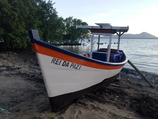 barco bote de pesca 26,000 reais