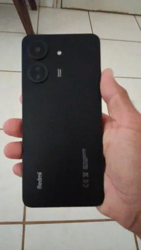 Vendo celular Xiaomi Redmi 13c 128g 6 meses de uso em perfeito estado sem nenhum detalhe 