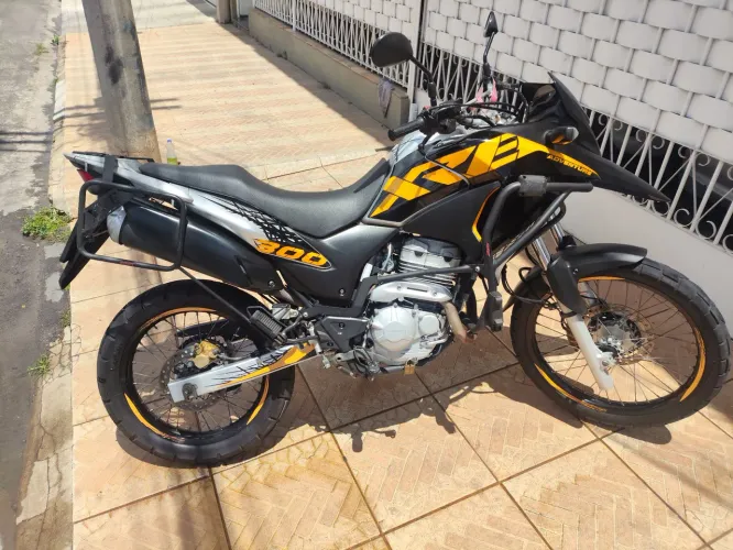 Xre300 aventure c/Abs