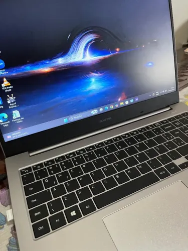 Notebook Samsung 15" | Intel Core i5 | 8GB RAM | SSD 264GB